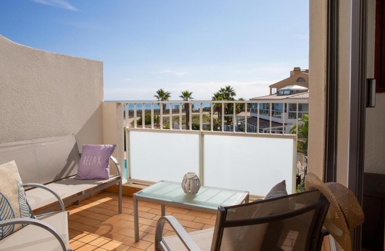 Three-Bedroom Apartment with Terrace (6 People) - Sea View,1338201215:JPEG