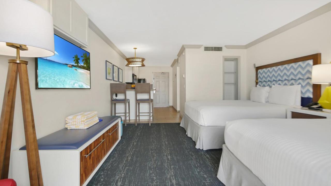 Premium Poolside Kitchenette