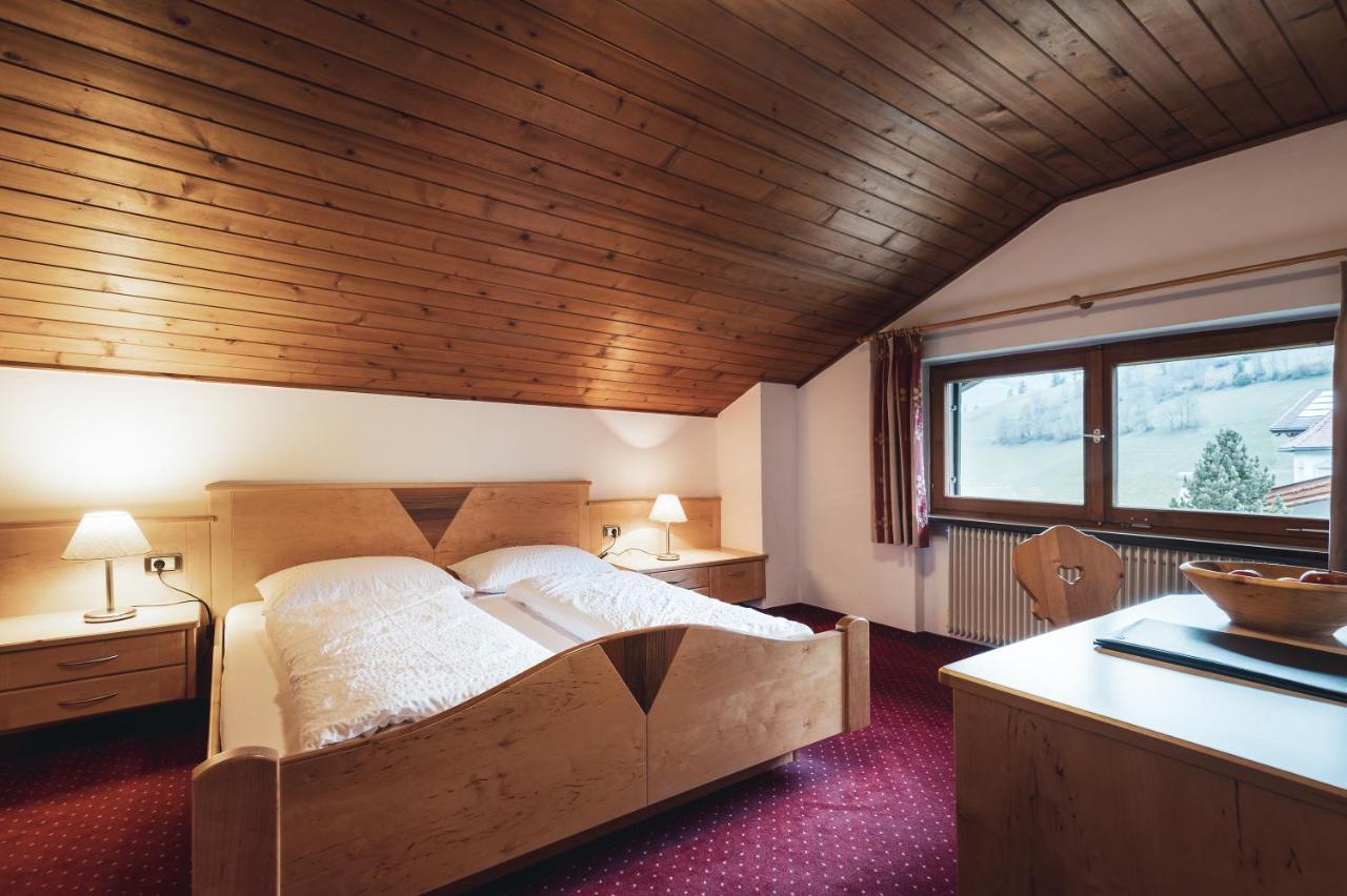 Economy Double Room,1339154594:JPEG