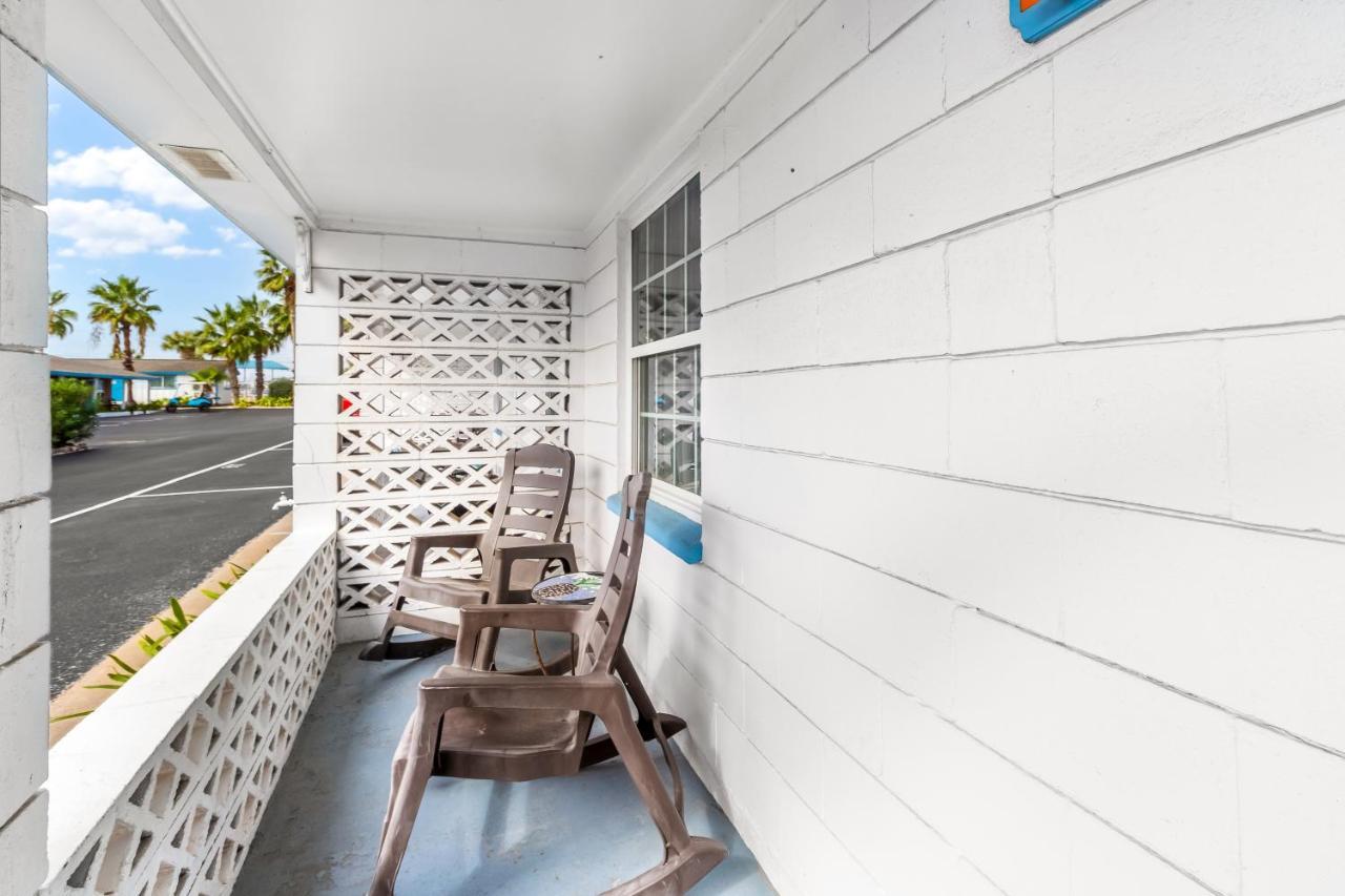 One-Bedroom Cottage