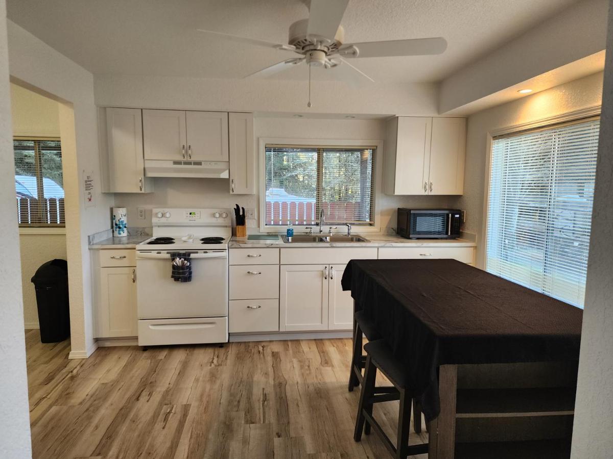 Spacious Suite on the Coast A