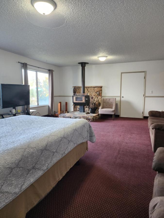 Spacious Suite on the Coast A