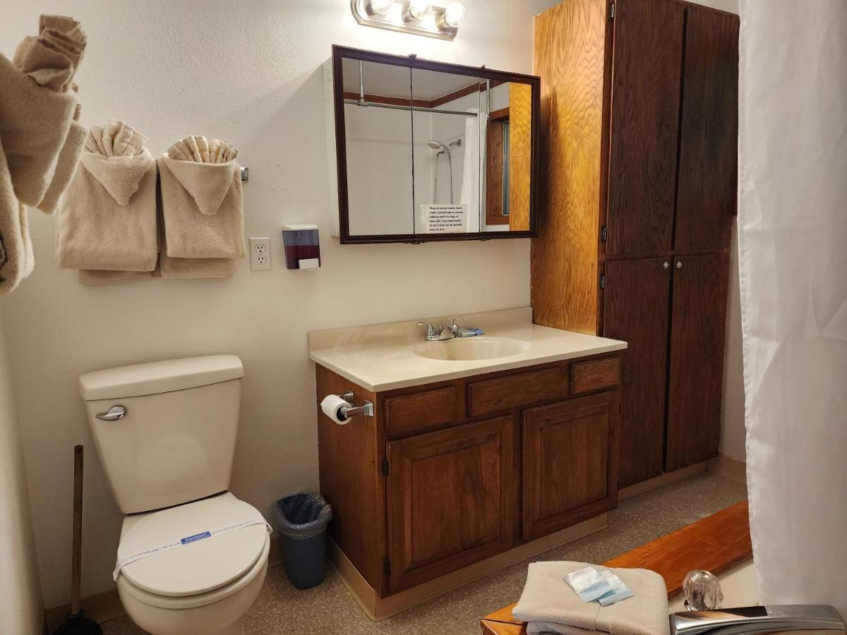 Spacious Suite on the Coast B