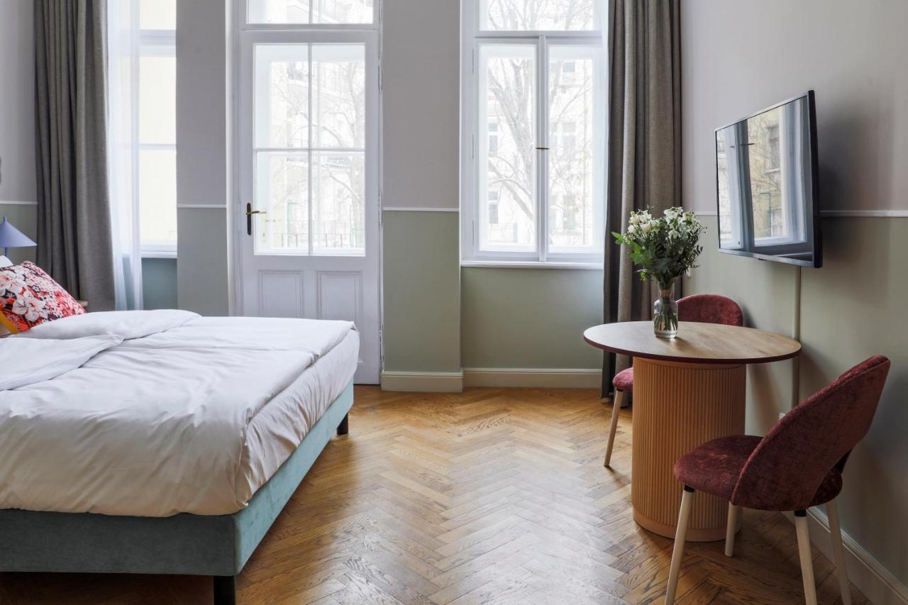 Medium Room Balcony