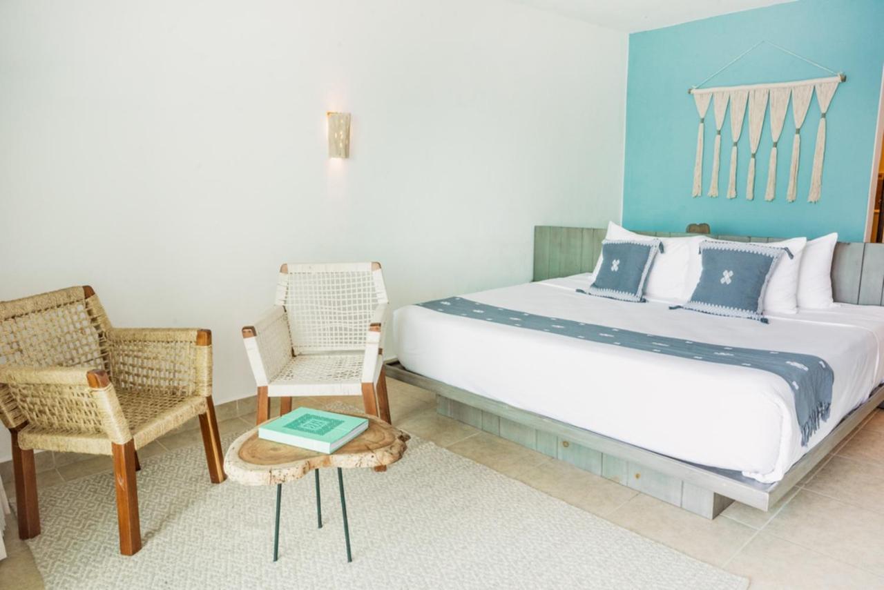 Deluxe King Room Ocean View