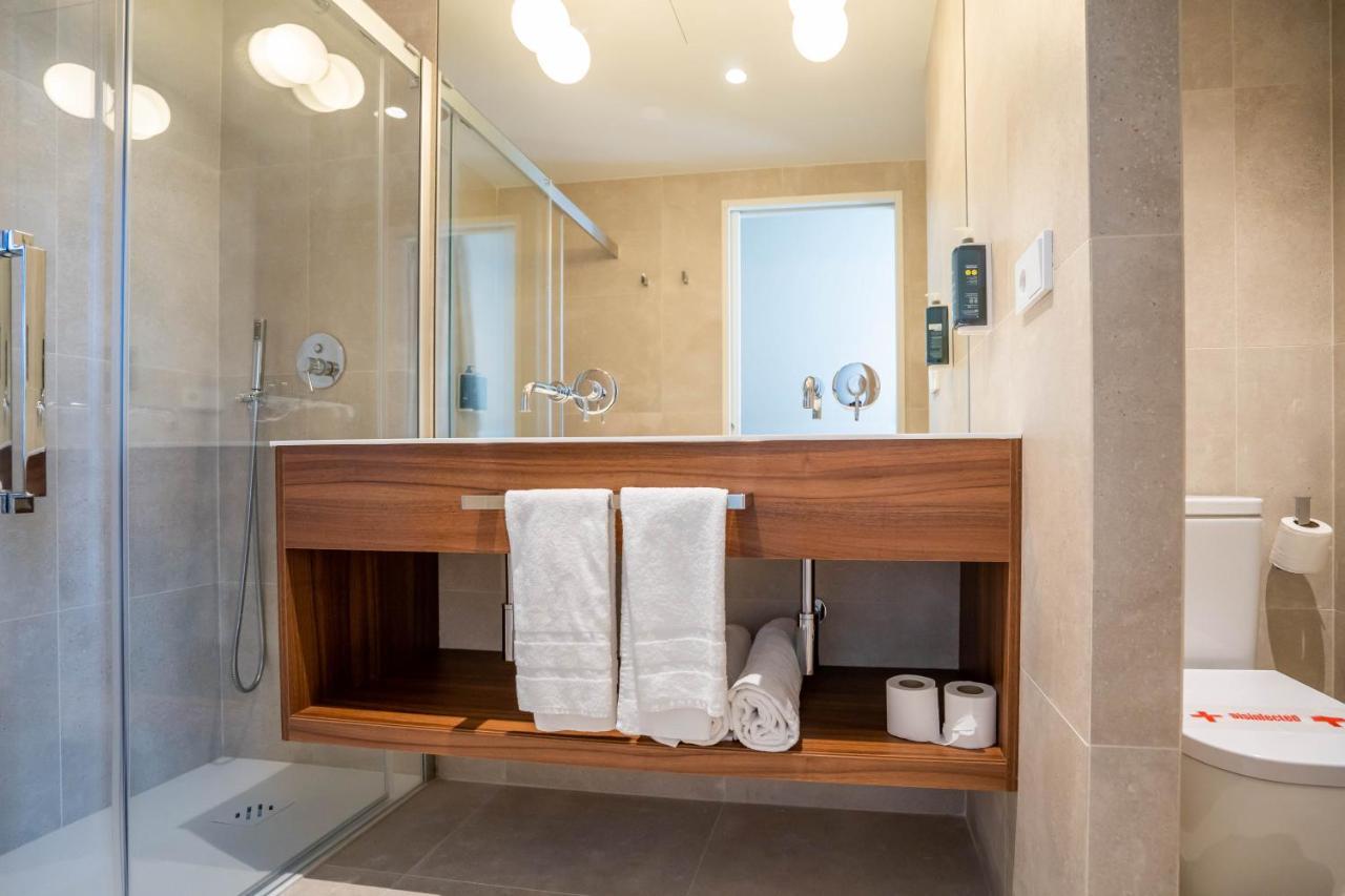 Superior Deluxe Double or Twin Room