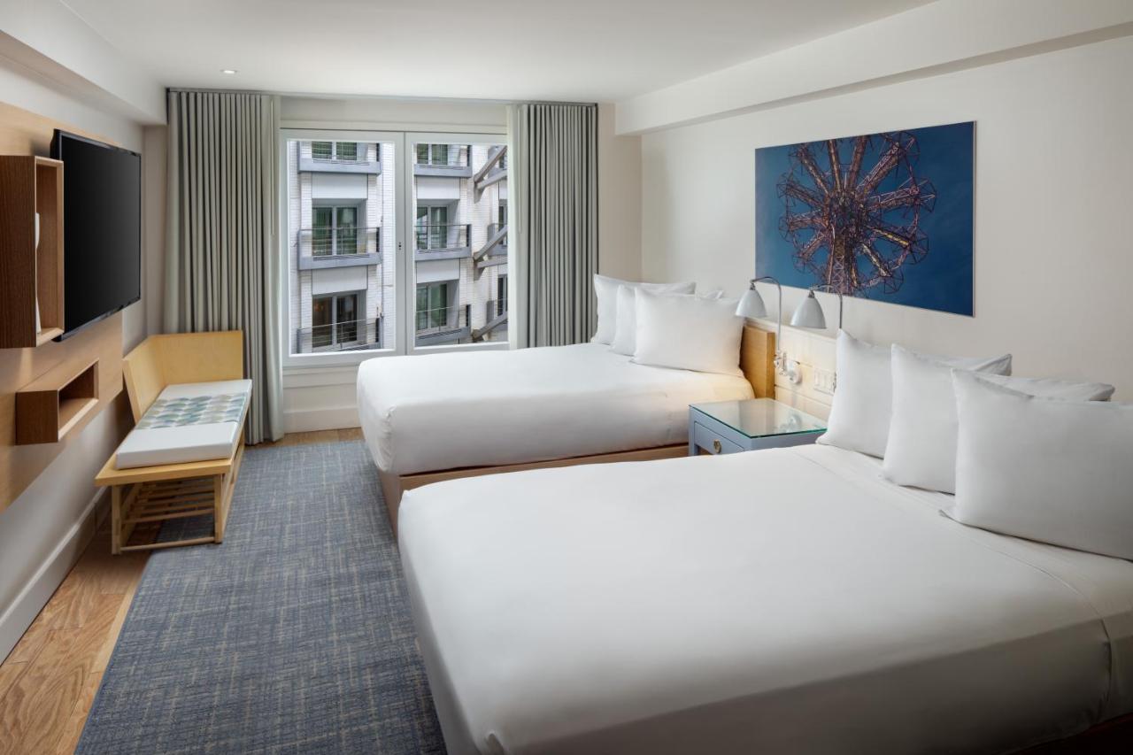 Deluxe Double Room City View