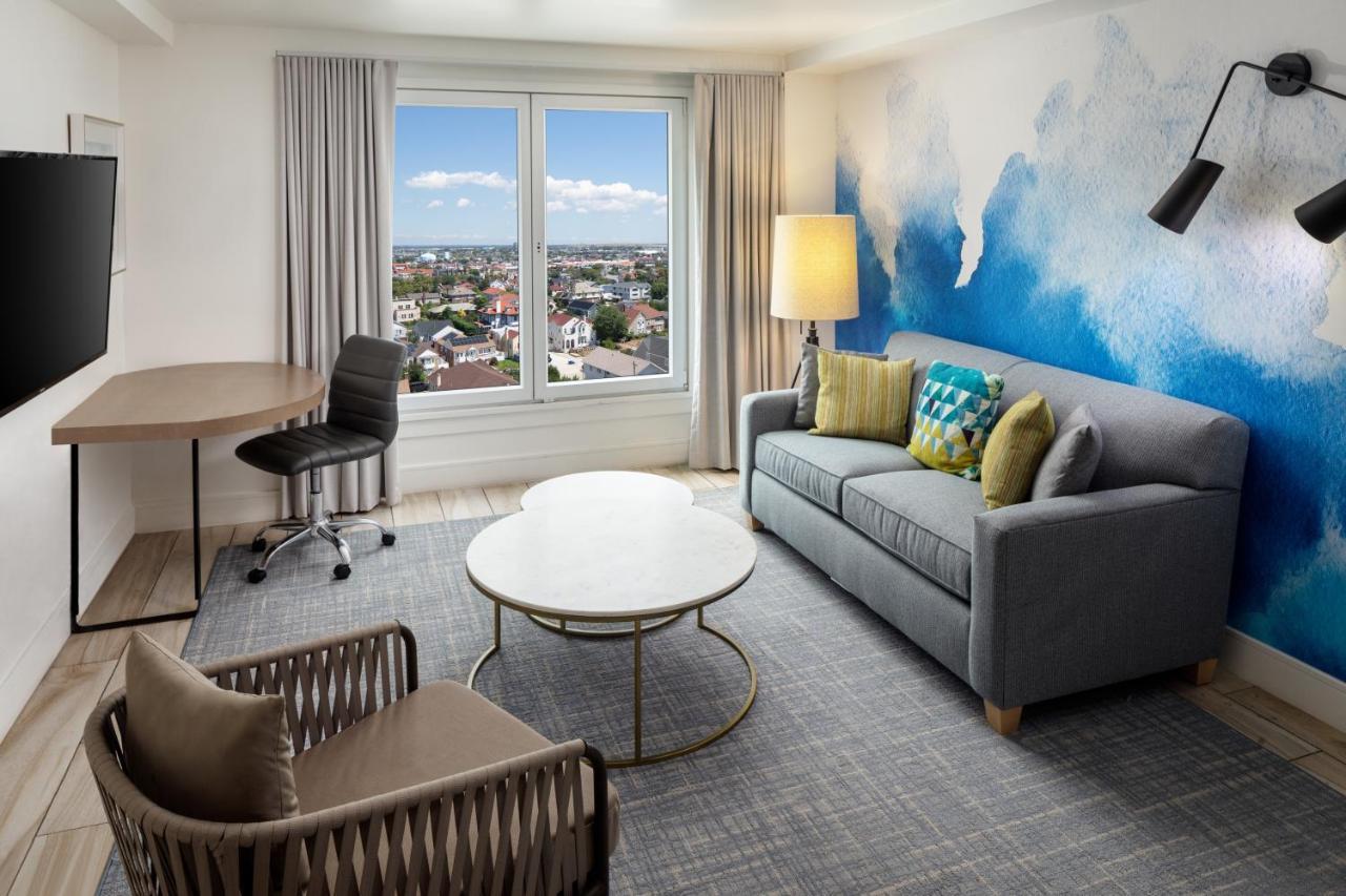 Premium King City View