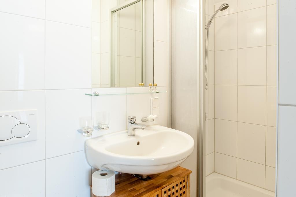 Dreibettzimmer