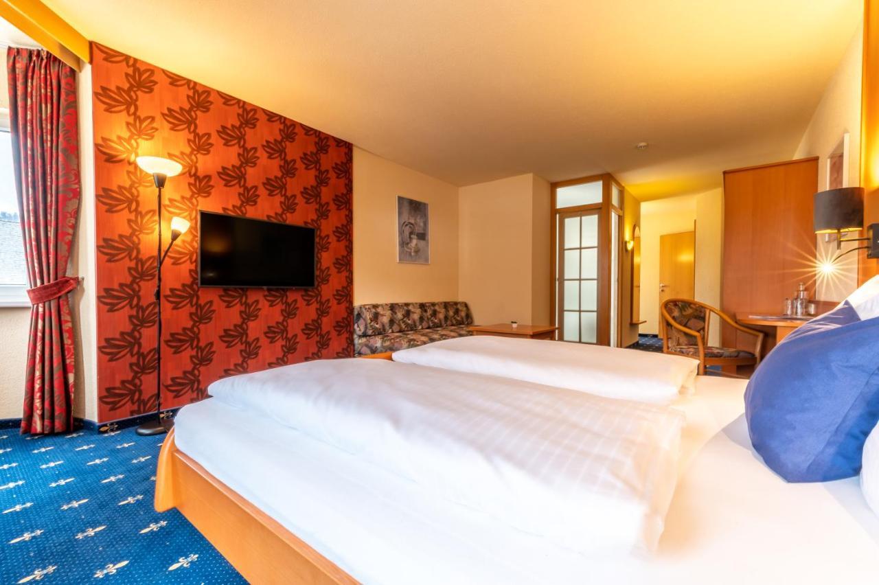 Doppelzimmer mit Balkon