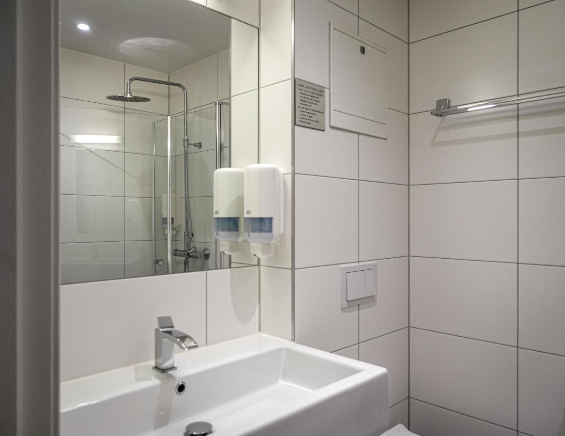Premium Single Room