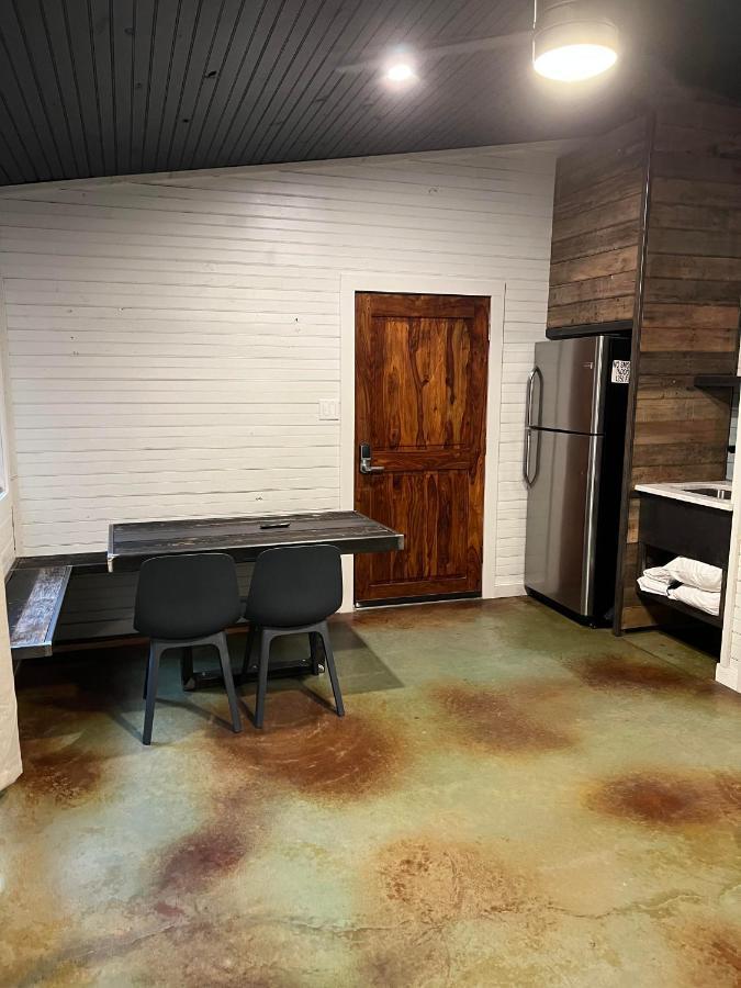 One-Bedroom Bungalow