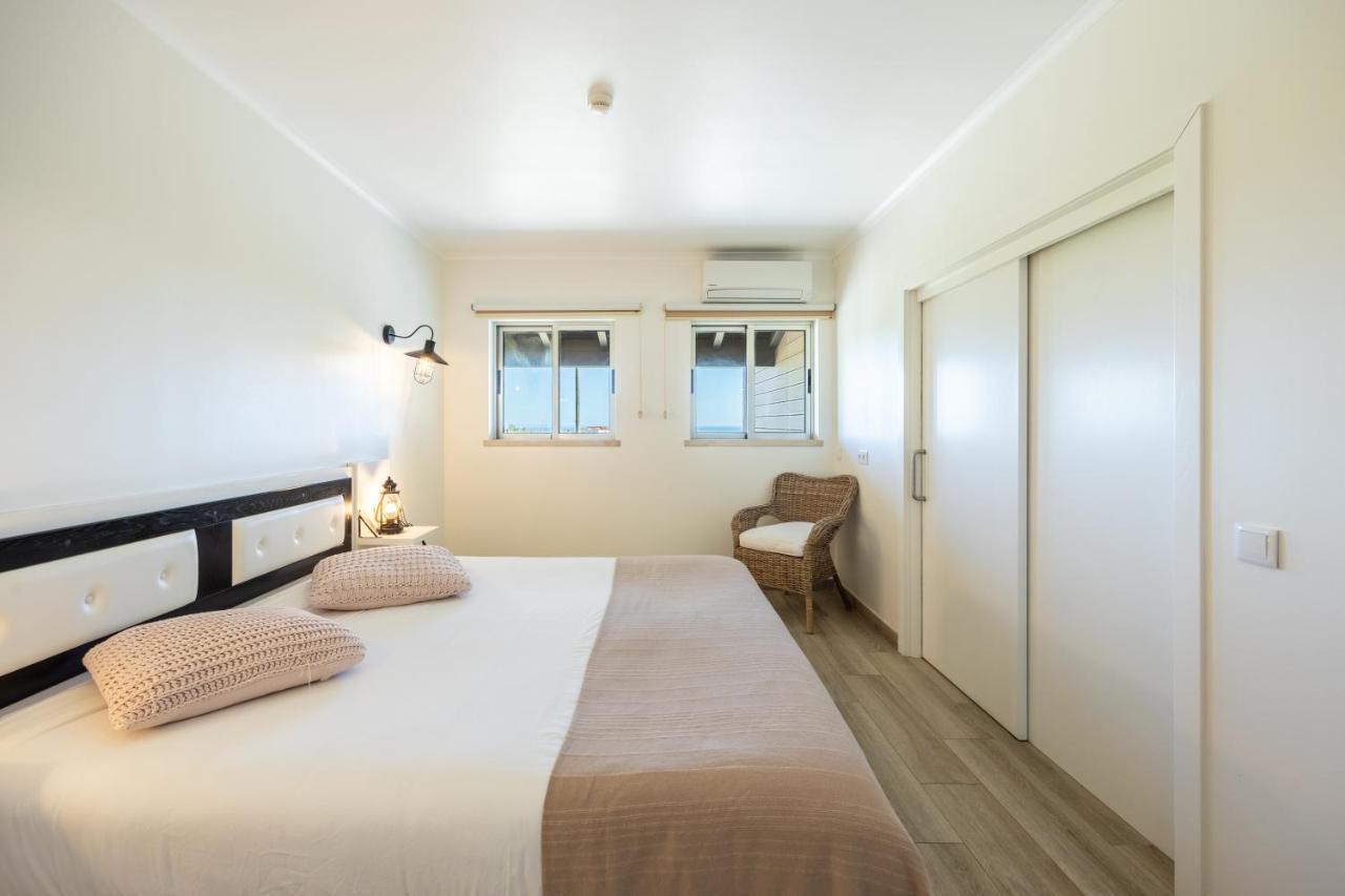 One-Bedroom Apartment Island Views Ground Floor