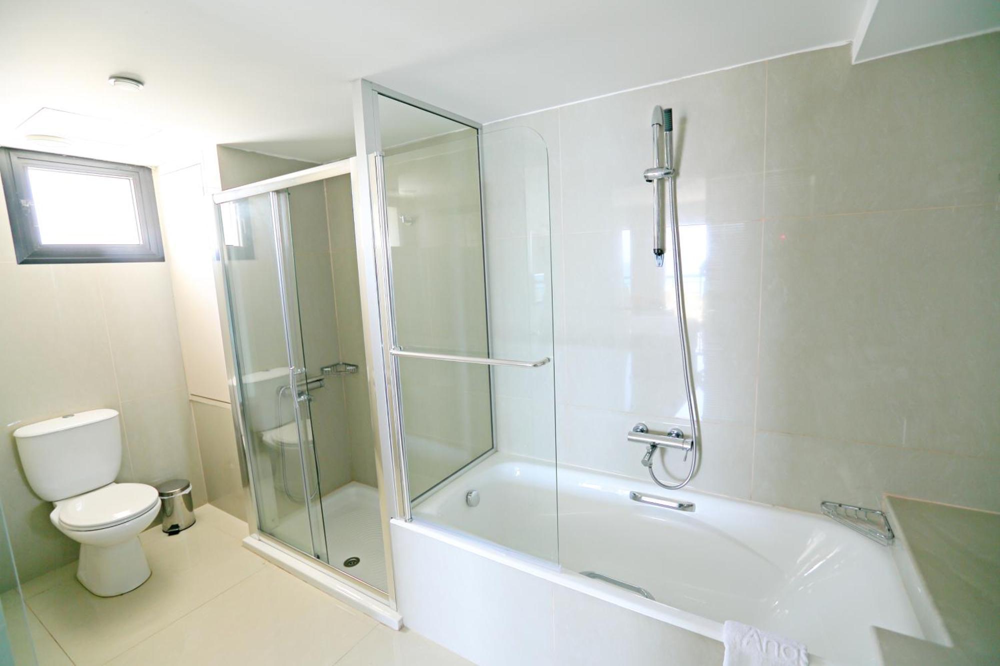 Suite Sea Front View
