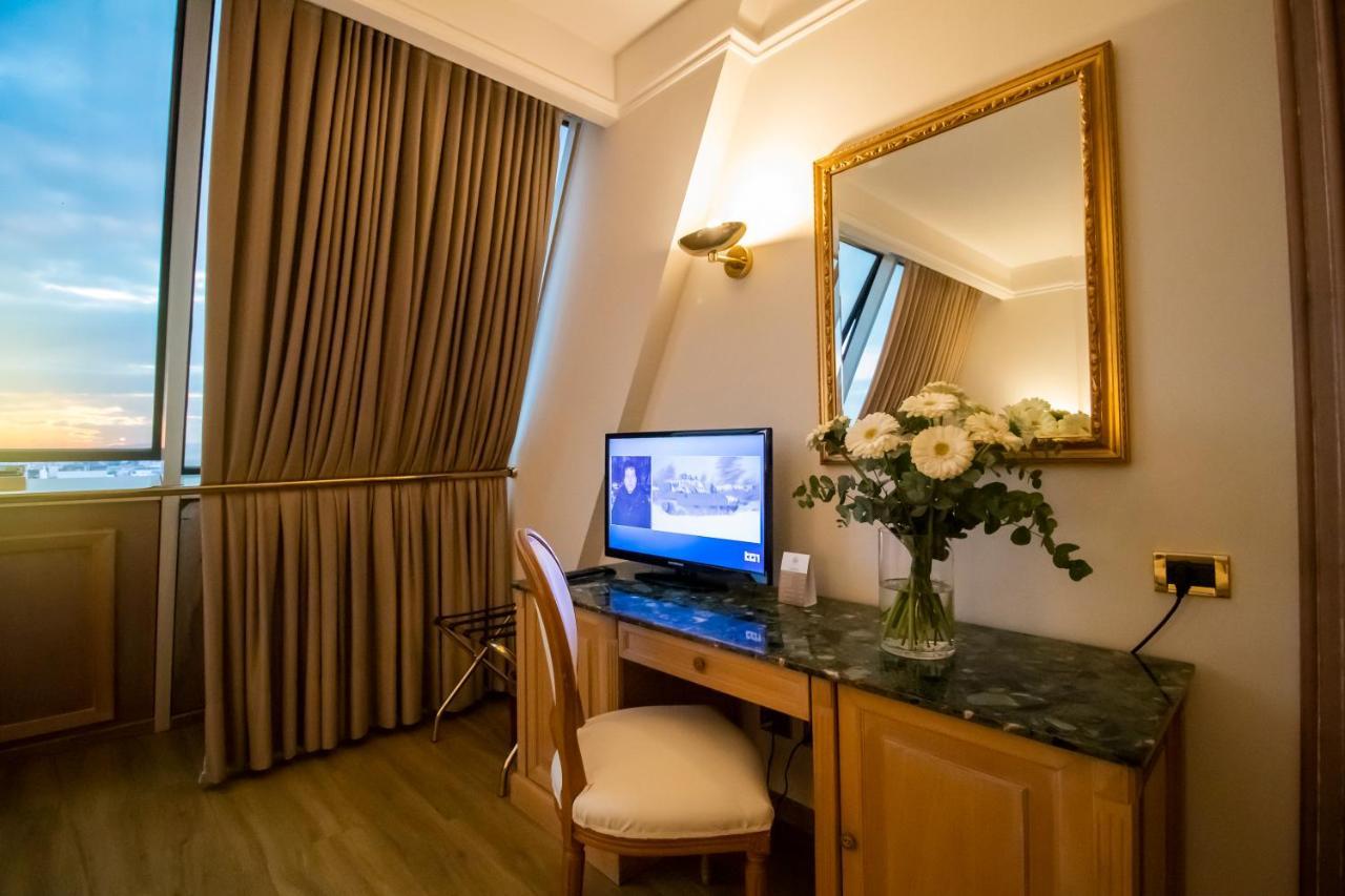 Classic Double or Twin Room