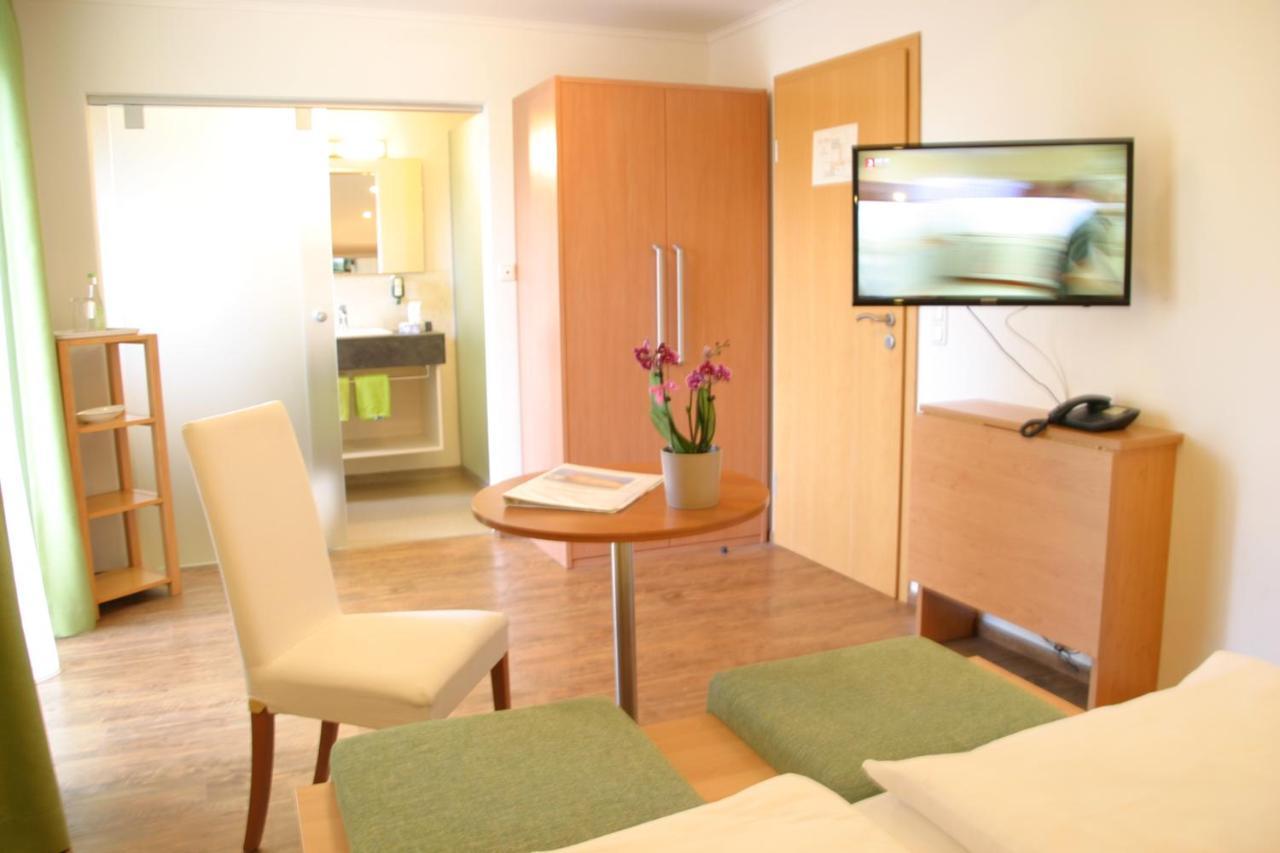 Double Room Mountain View