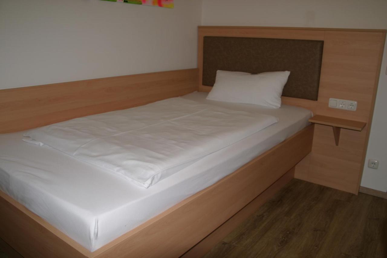 Standard Single Room Mountain View