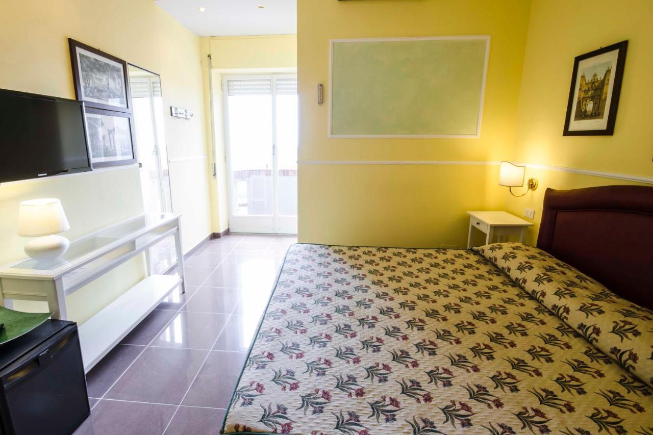 Double Room Balcony Sea View