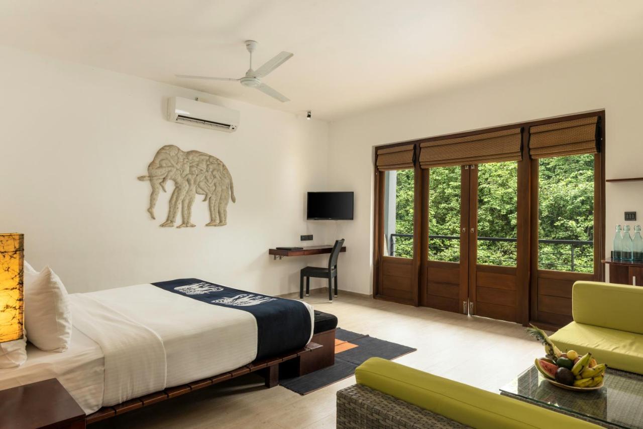 Deluxe Room Including cup of tea or coffee overlooking Sigiriya Pidurangala Rock a hands-on pottery making experience paper recycling factory tour