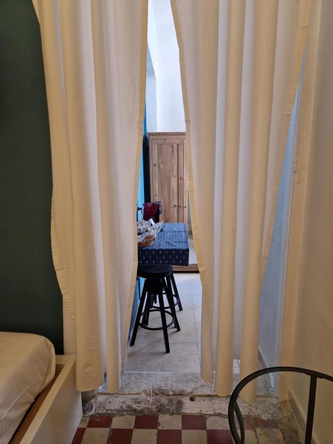 Double or Twin Room Private Bathroom