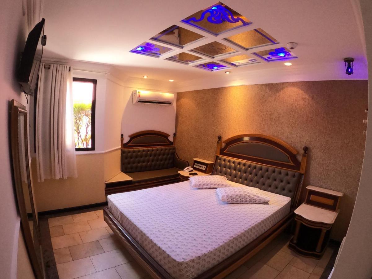 Standard Double Suite