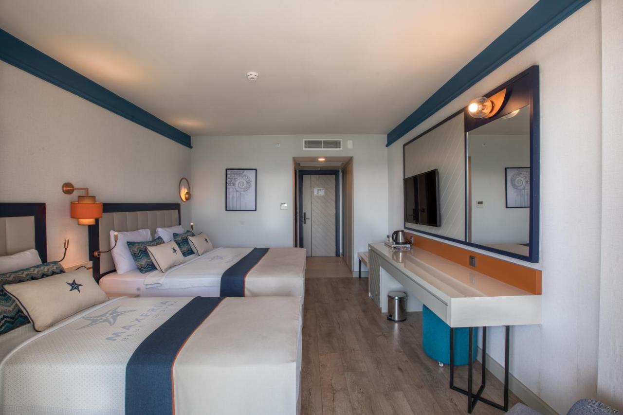 Side Sea View Room