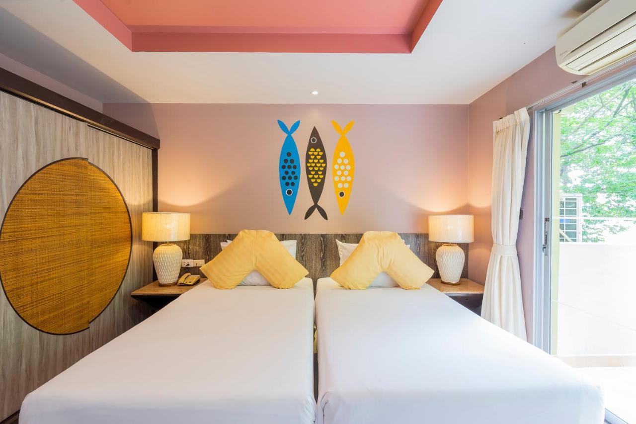 Twin Room Pool View