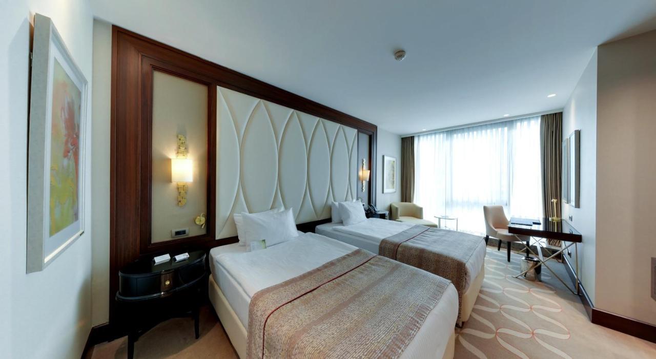 Quarto Superior com 2 Camas de Solteiro