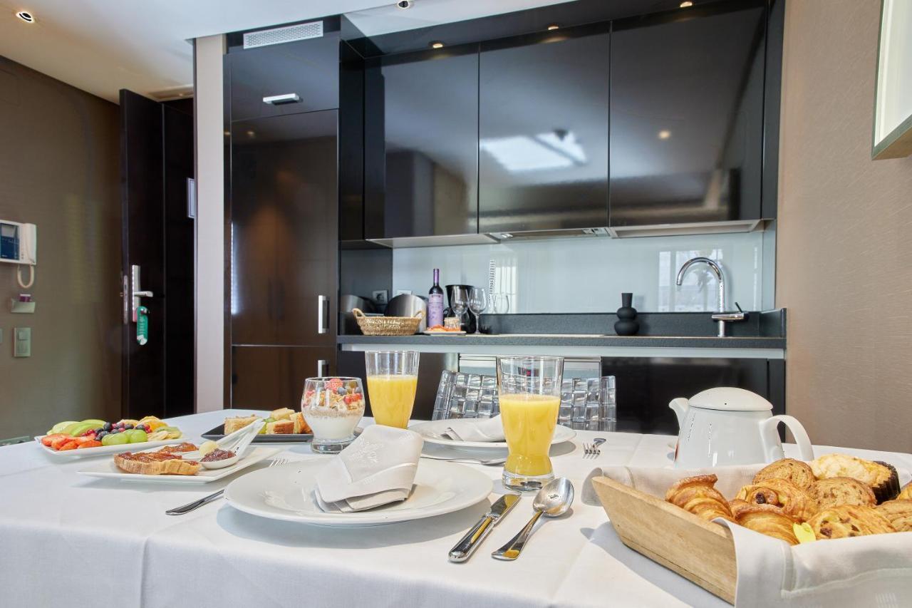 Premium Suite
