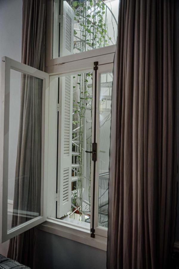 Petite Double Room Interior Corridor