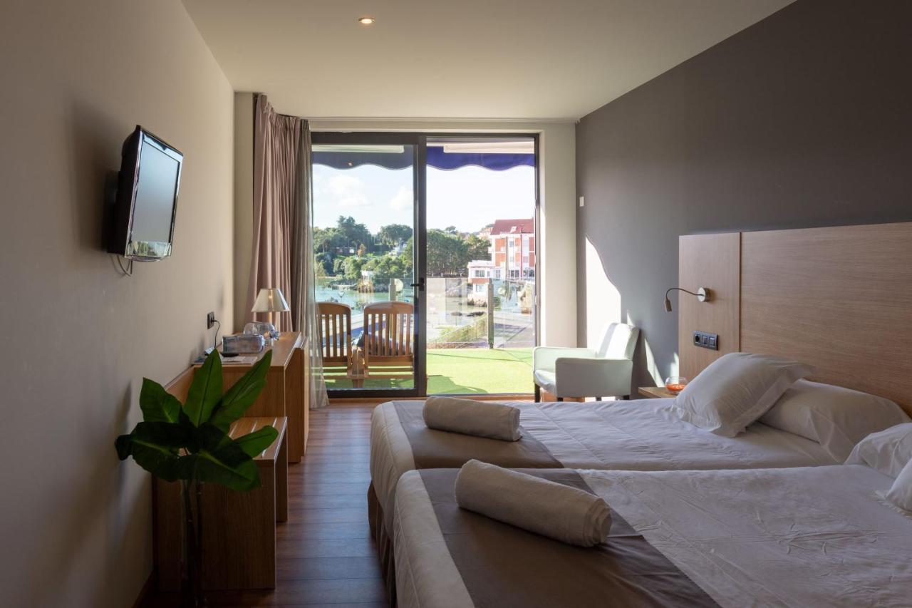 Double or Twin Room Terrace