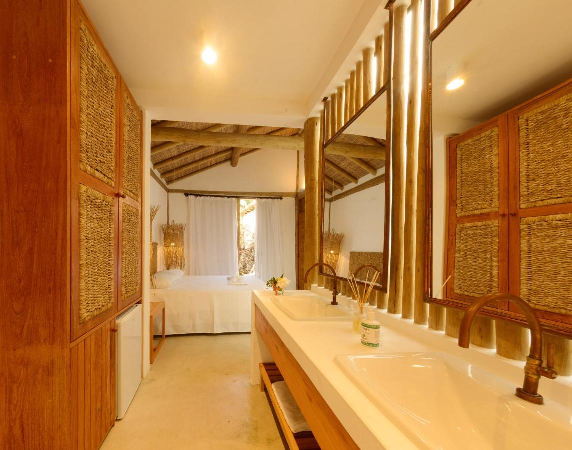 Deluxe Queen Suite