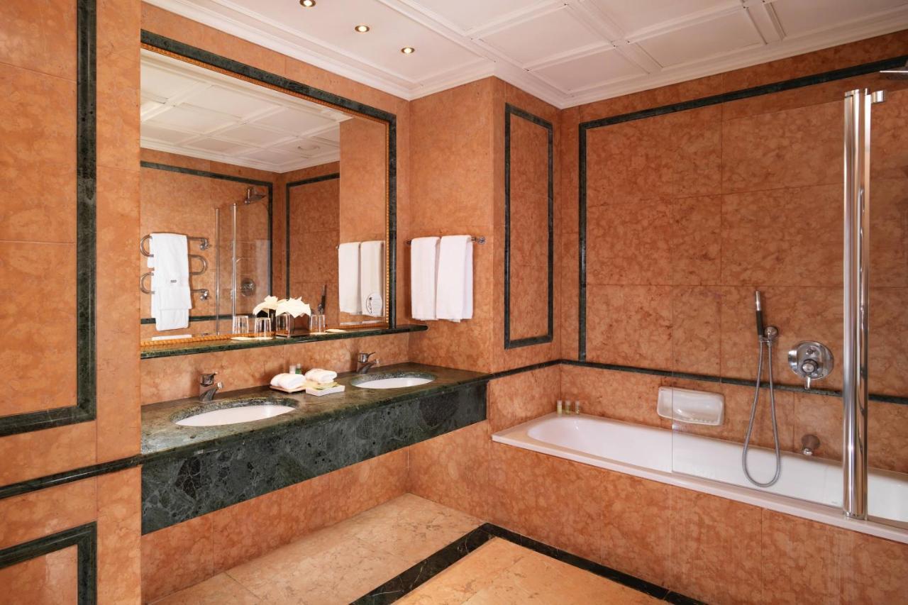 Grand Deluxe Imperial Double Room