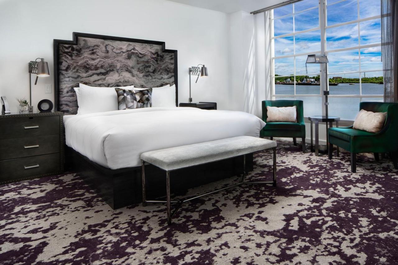King Room River View,1350862615:JPEG