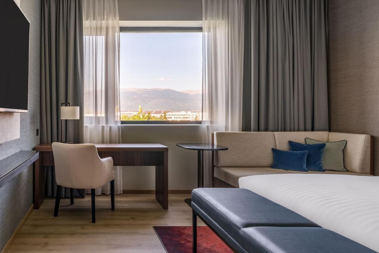 Premium King Room
