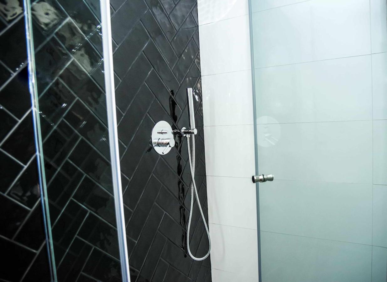 Habitación Familiar con baño privado