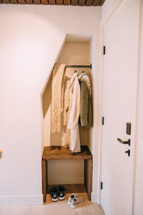 Lodge – Charm
