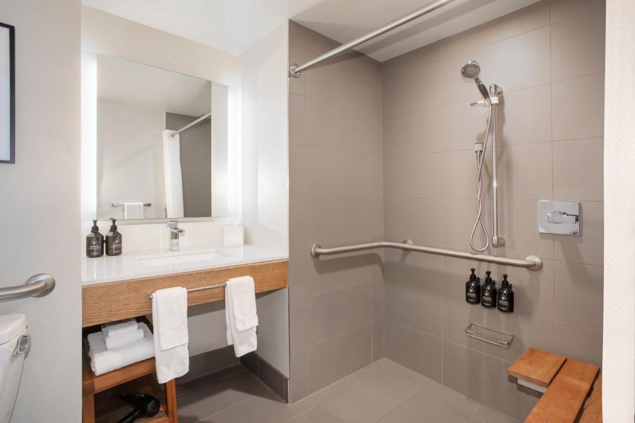 Standard Room,712824376:JPEG
