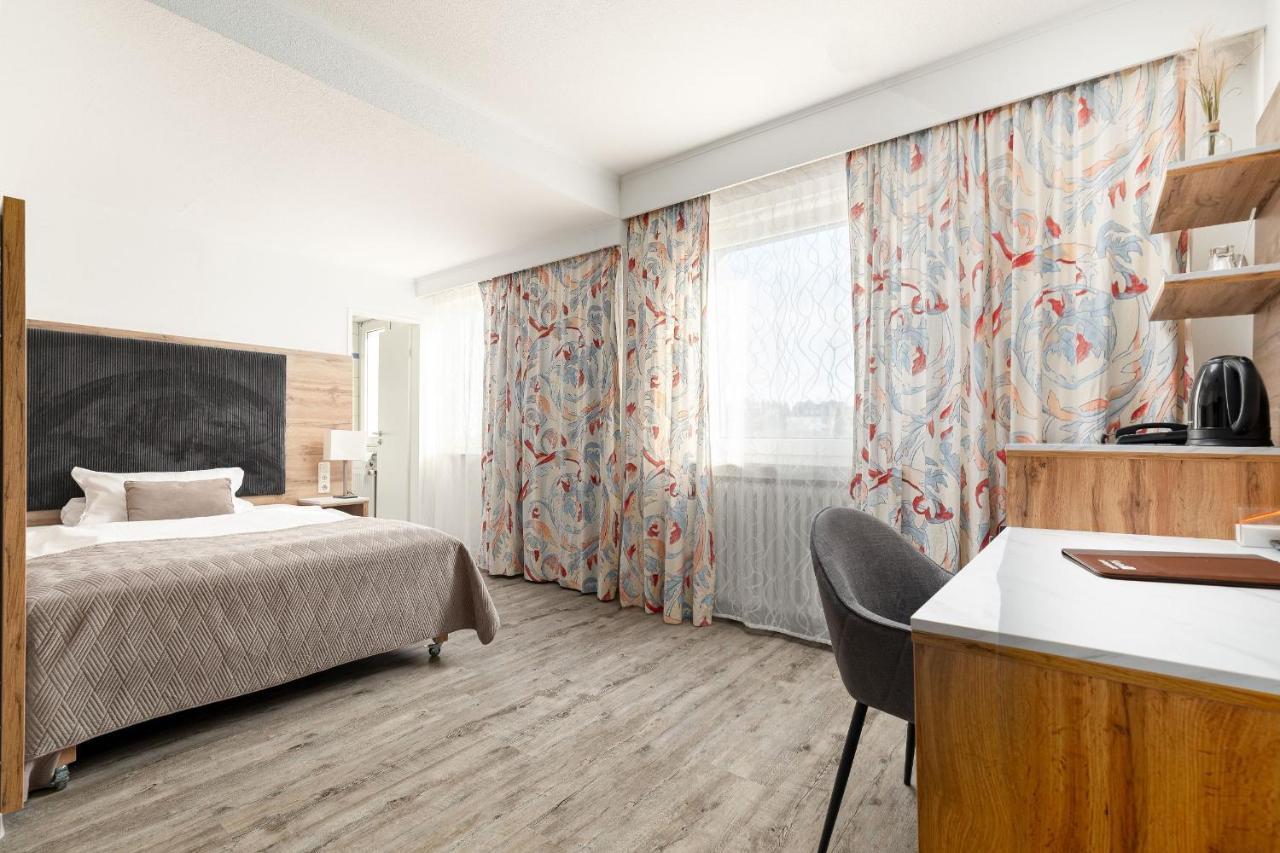 Large Single Room