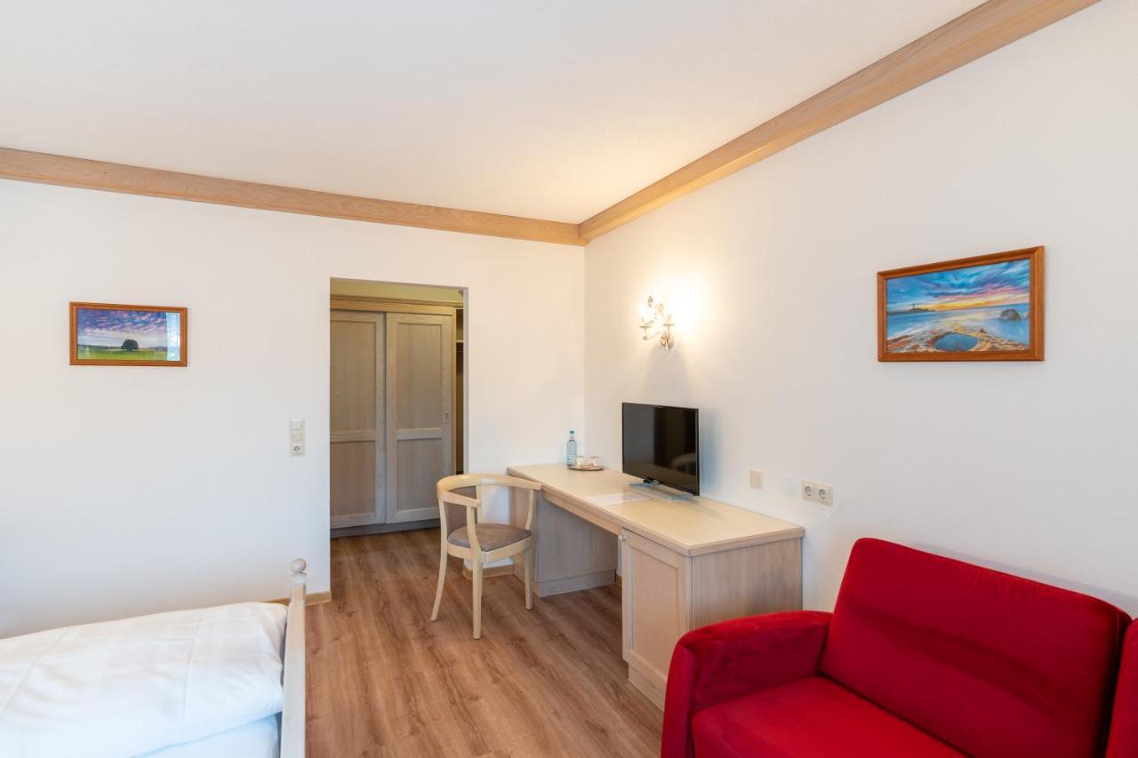 Single Room Balcony