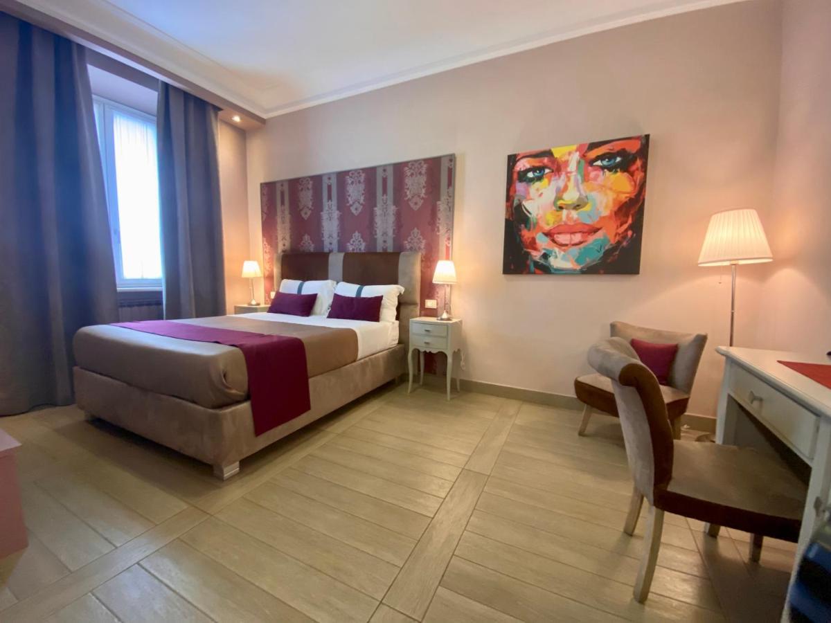 Double Room Private Bathroom