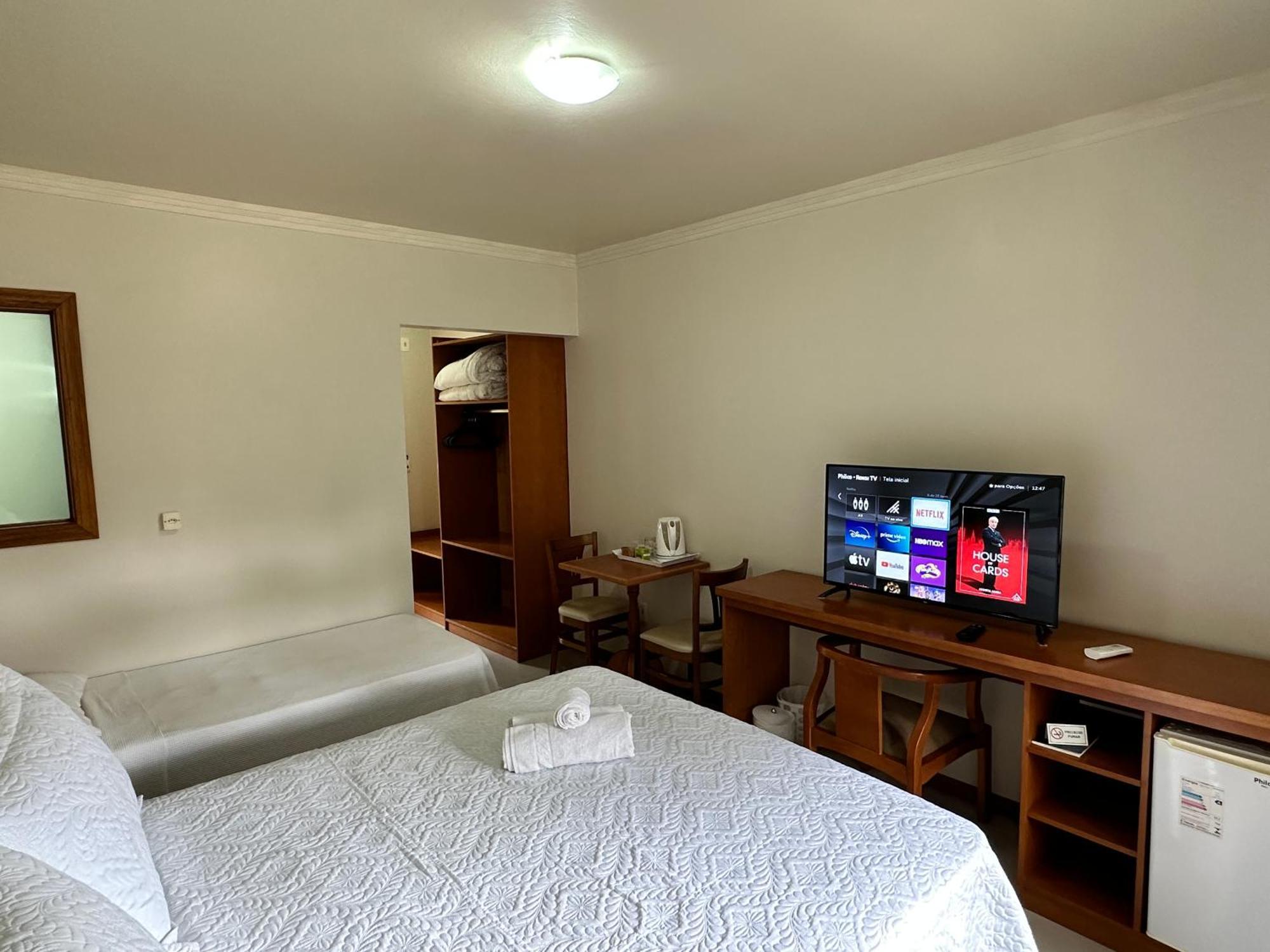 Luxury Suite