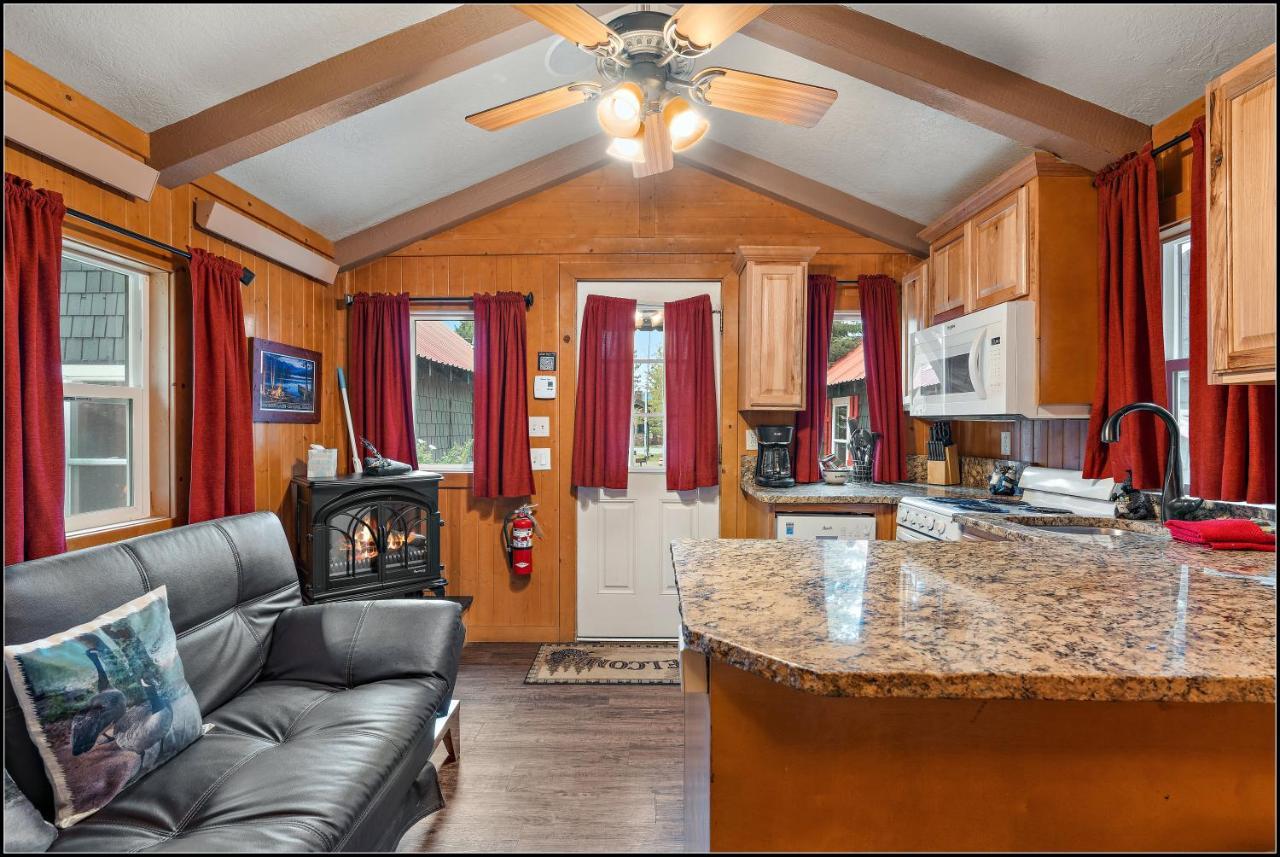 Bungalow #4