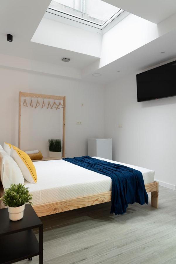 Double Room Private Bathroom