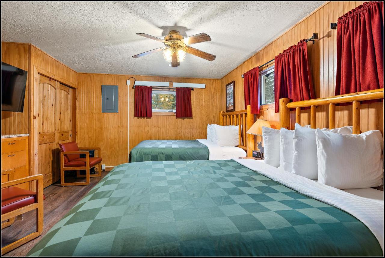 Bungalow #8