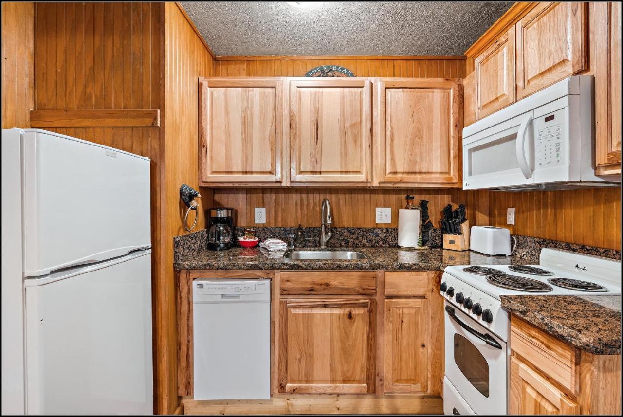 Bungalow #7