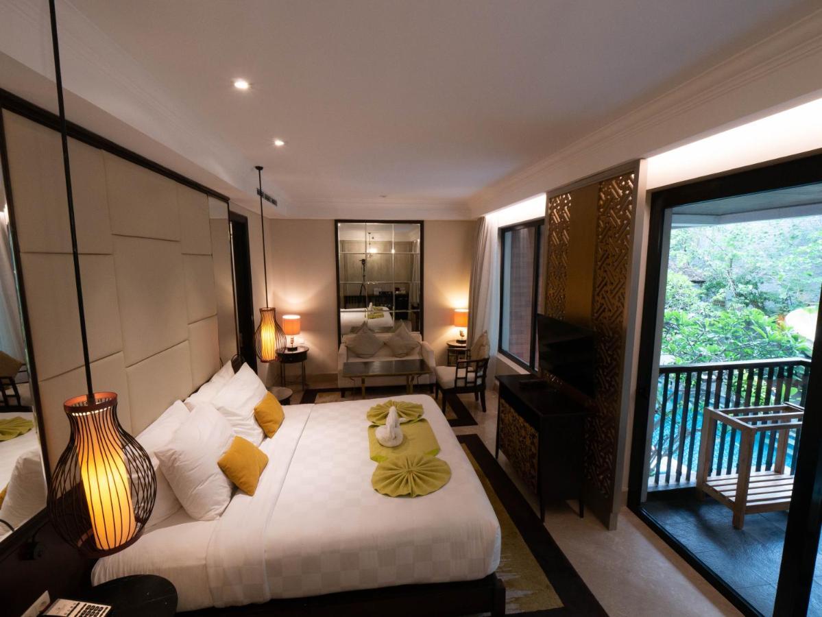 Premier Pool View Room Daily Minibar