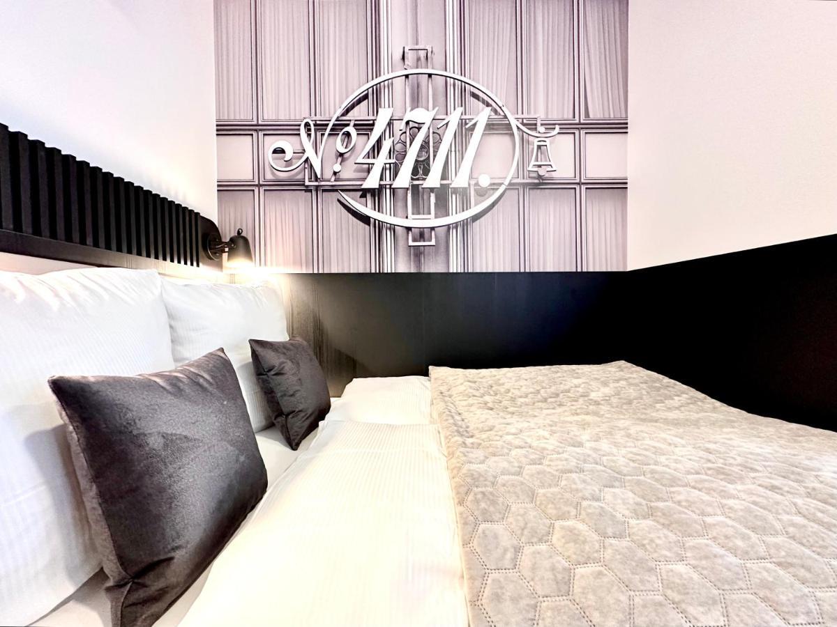 Compact Double Room with Old Town View