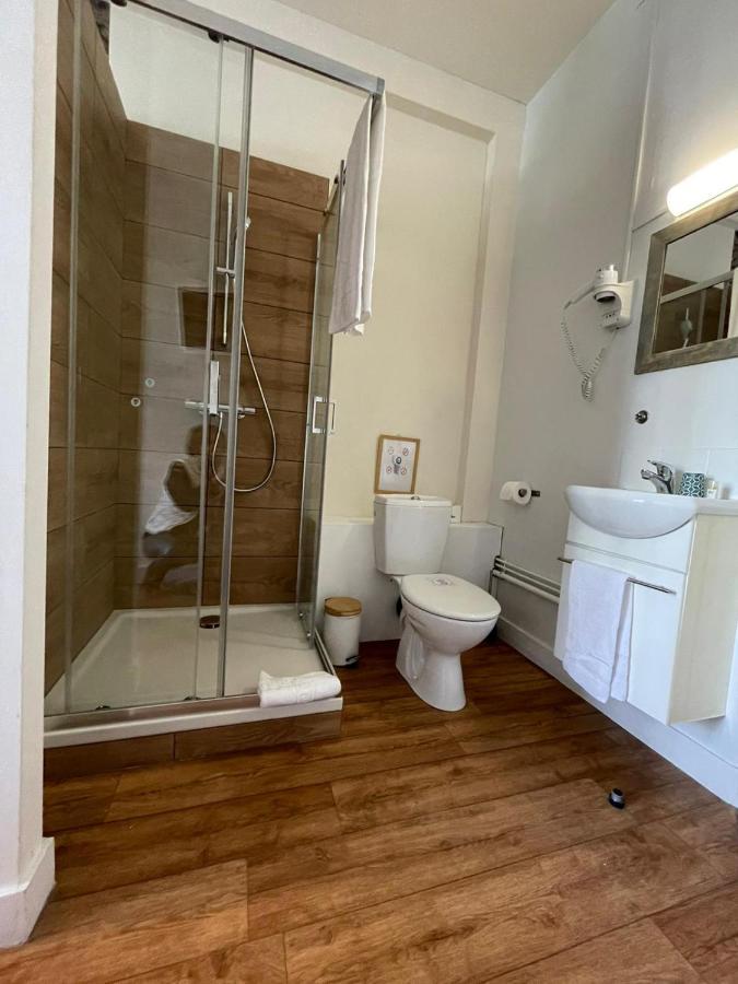 Economy Single Room open bathroom