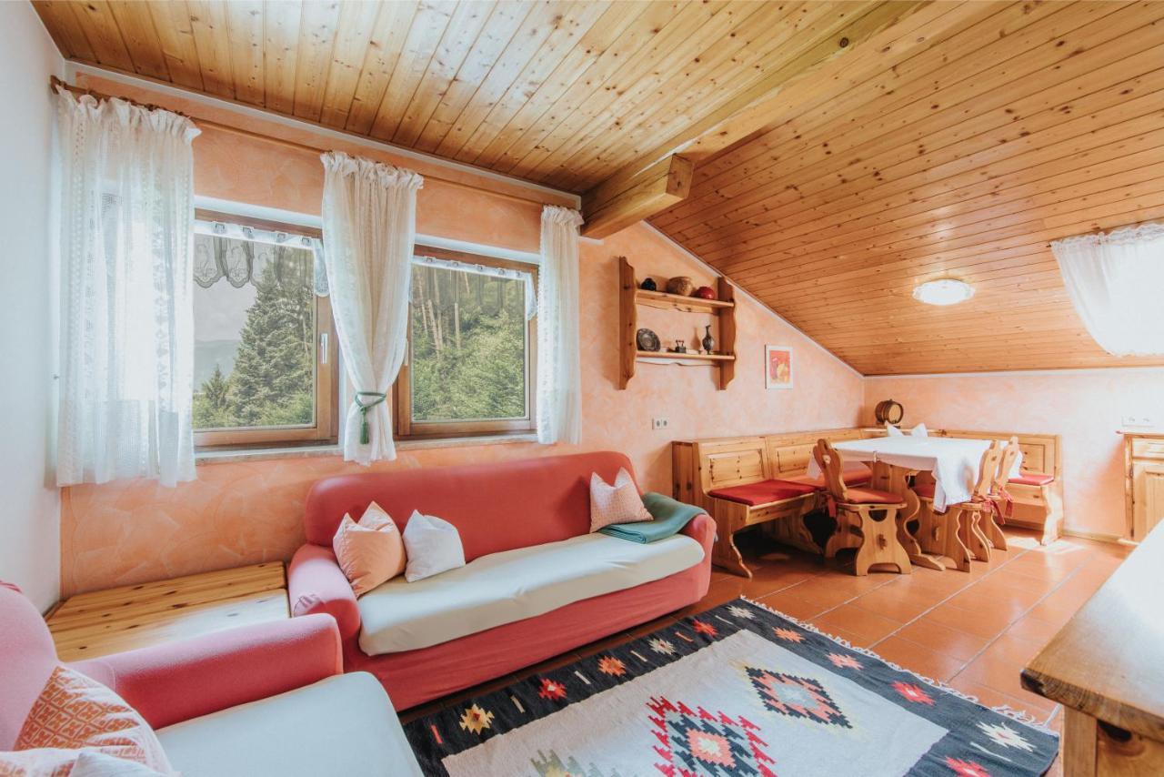 Two-Bedroom Apartment (4 Adults),1356080765:JPEG